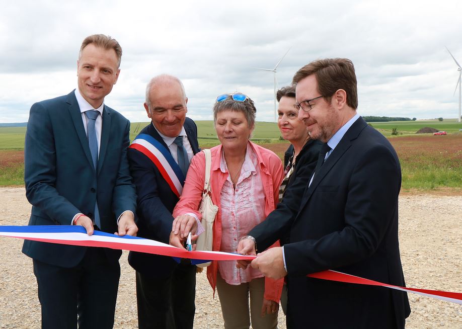 Transition &eacute;nergetique  : les communes de Sacquenay et Chazeuil inaugurent leur parc &eacute;olien