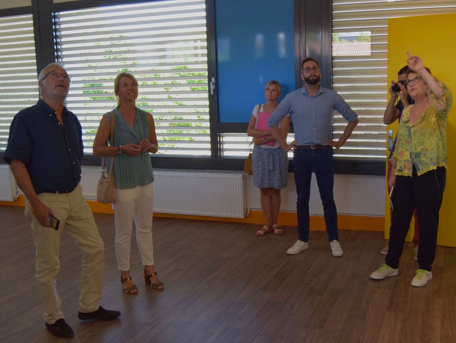 Rentr&eacute;e scolaire, la ville de Dijon am&eacute;liore le cadre d'apprentissage et de loisirs des petits Dijonnais.