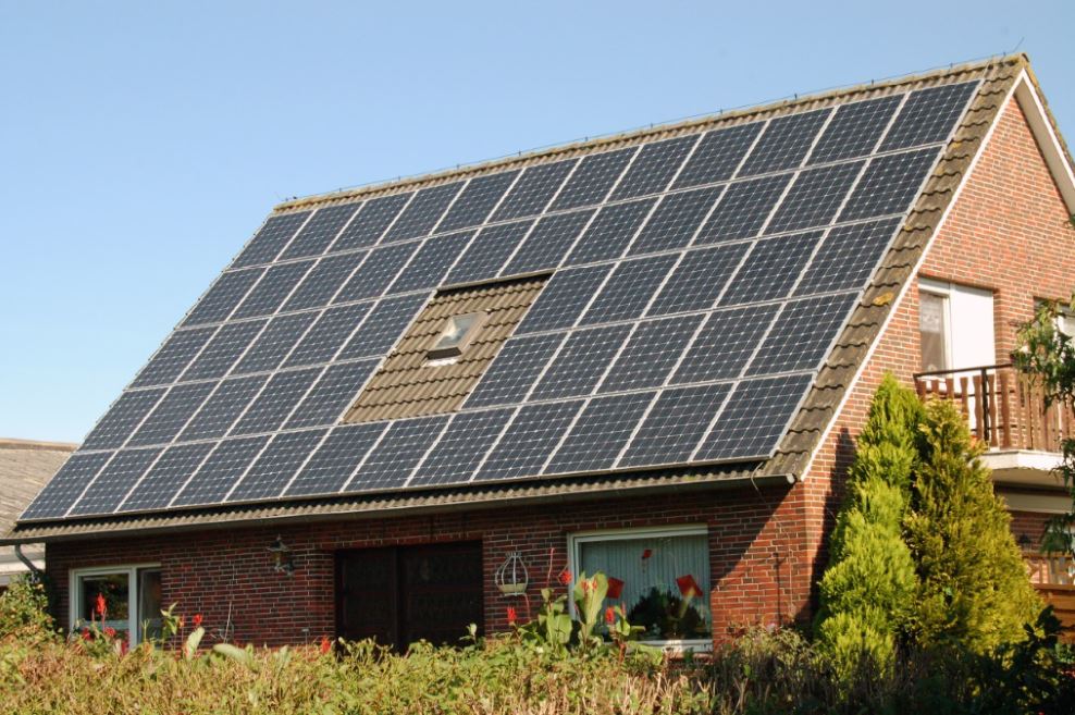 EDF - photovolta&iuml;que : Collectivit&eacute;s, entreprises, particuliers : Auto-consommez ! 