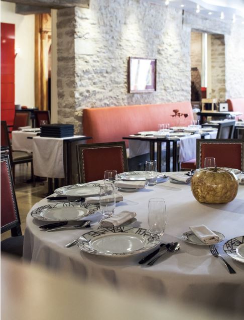 cd21_Mourad_Haddouche_chef_du_restaurant_Loiseau_des_Vignes_Beaune