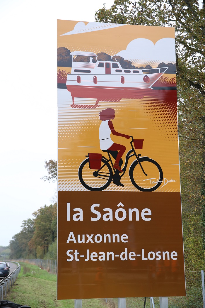 La Sa&ocirc;ne s'illustre sur autoroute !