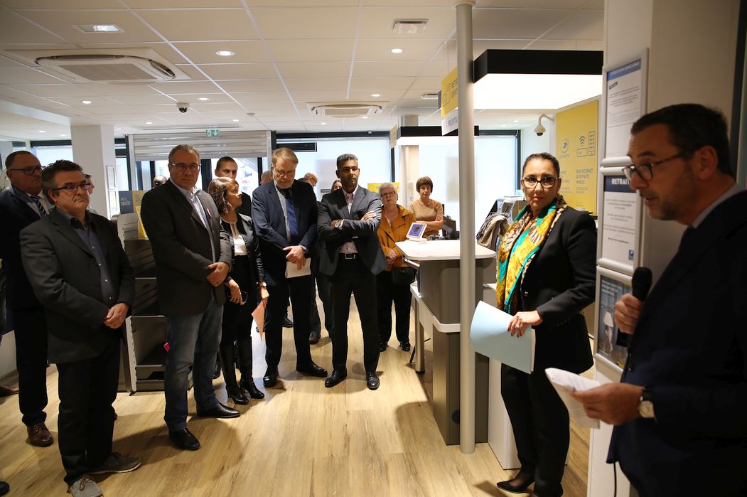 Jean-Fran&ccedil;ois Quillet, le directeur r&eacute;gional du R&eacute;seau La Poste de Bourgogne.