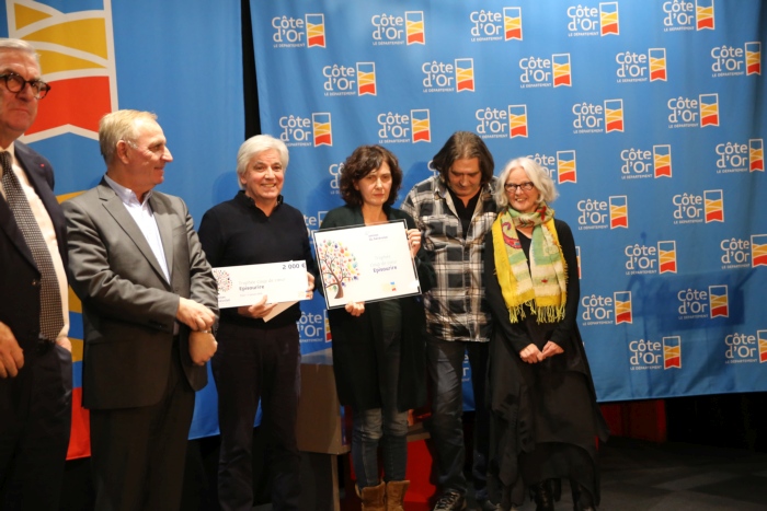 Les 4&egrave;mes assises du b&eacute;n&eacute;volat. Prix du jury : Association Epi'Sourire