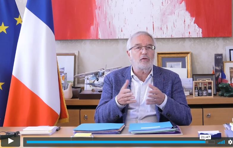 Gestion de crise du Covid-19 : Fran&ccedil;ois Rebsamen fait le point sur les actions de Dijon et la m&eacute;tropole.