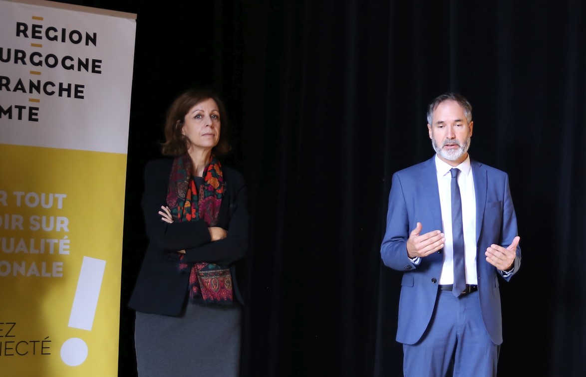 Stéphane Guiguet, 13e vice-président, en charge des lycées et de l’apprentissage Stéphane Guiguet, 13e vice-président, en charge des lycées et de l’apprentissage