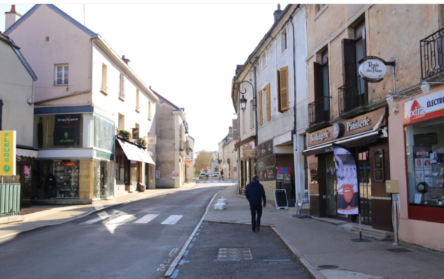 Fermeture des commerces non essentiels : les maires et associations d'&eacute;lus de C&ocirc;te-d'Or mettent la pression sur le gouvernement