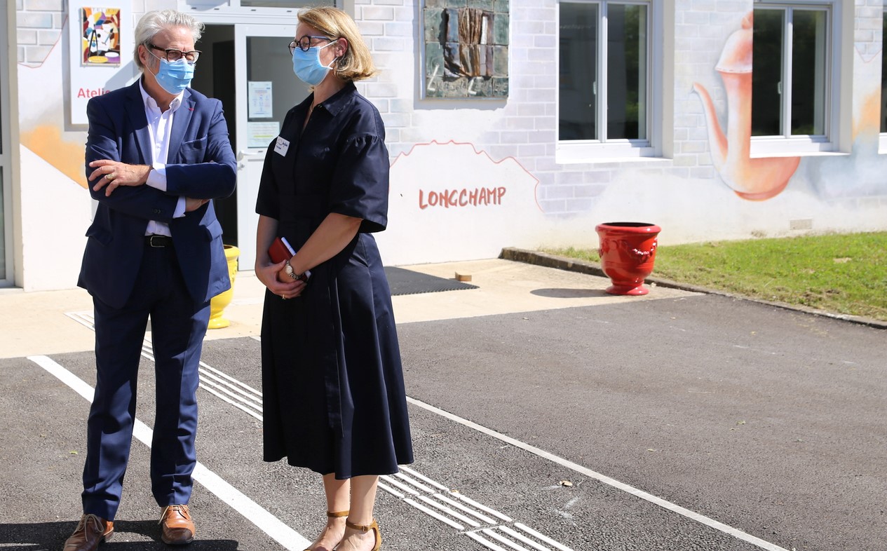 En C&ocirc;te-d&rsquo;Or, Michel Neugnot, premier vice-pr&eacute;sident de la R&eacute;gion, a visit&eacute; le lyc&eacute;e polyvalent Henry Moisand &agrave; Longchamp.