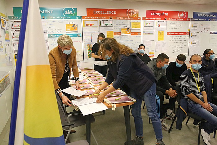  La Poste : 15 facteurs/factrices ont pr&ecirc;t&eacute; serment