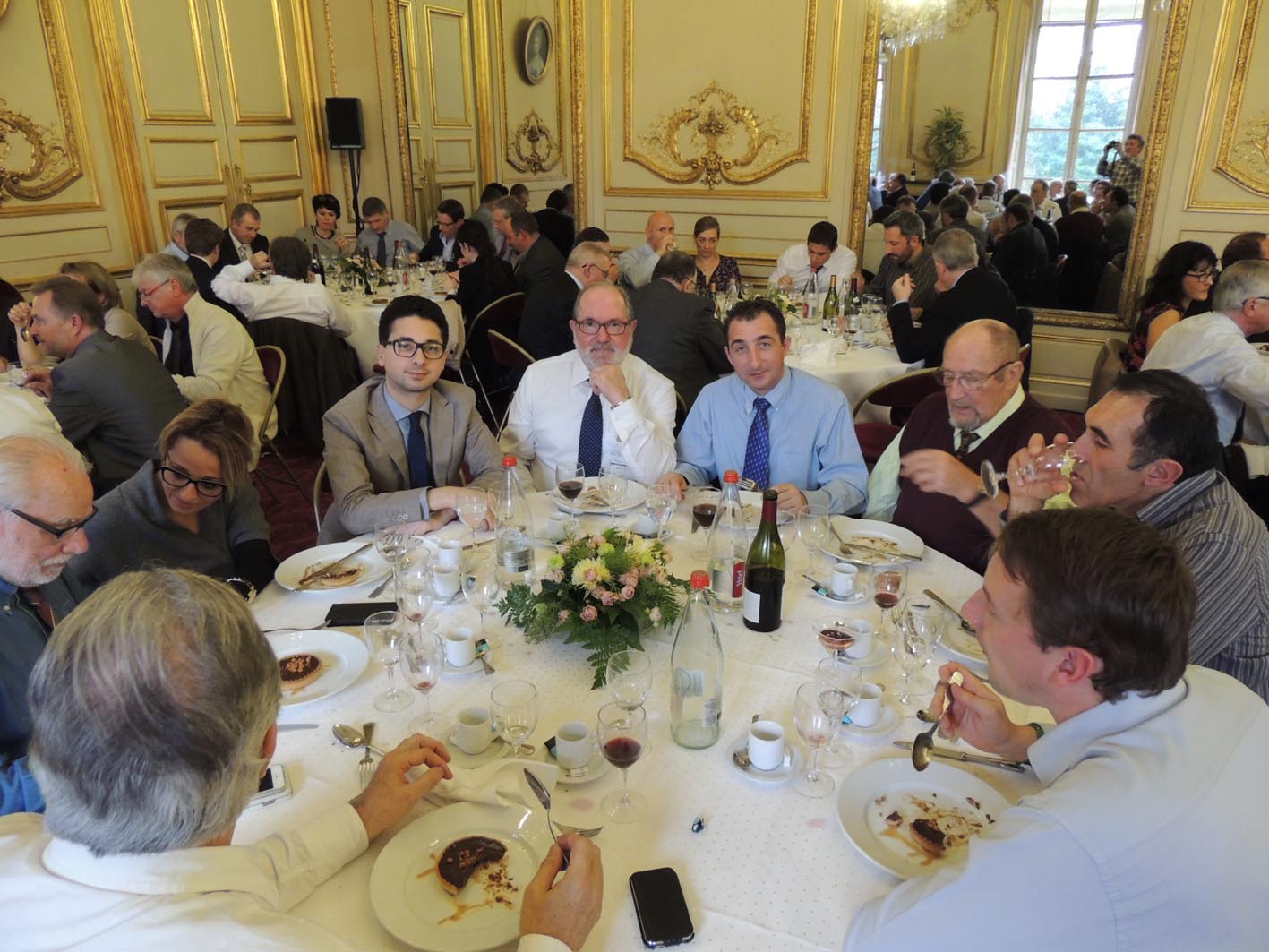 Les sénateurs de la Côte-d'Or reçoivent leurs pairs