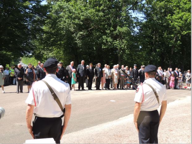 C&eacute;r&eacute;monie comm&eacute;morative de la bataille de la for&ecirc;t de Ch&acirc;tillon.