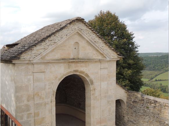 L'Oratoire de Flavigny-sur-Ozerain restaur&eacute;.