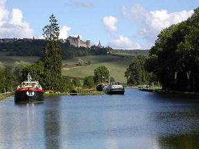 Un DUO insolite pour le canal de Bourgogne !