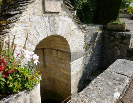 CHEMINS DES PRIEURES DE ST SEINE MARIE QUIQUEMELLE ECHO DES COMMUNES