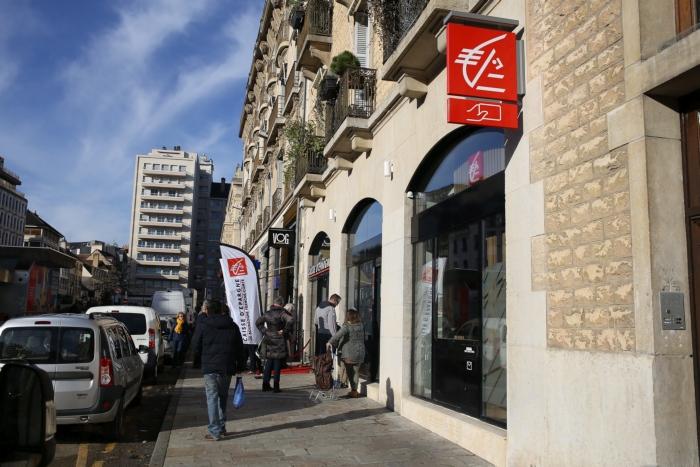La Caisse d'Epargne de Bourgogne Franche-Comté annonce la prolongation d'un an du report d'amortissement du capital des PGE pour tous ses clients entreprises et professionnels qui en feraient le choix.