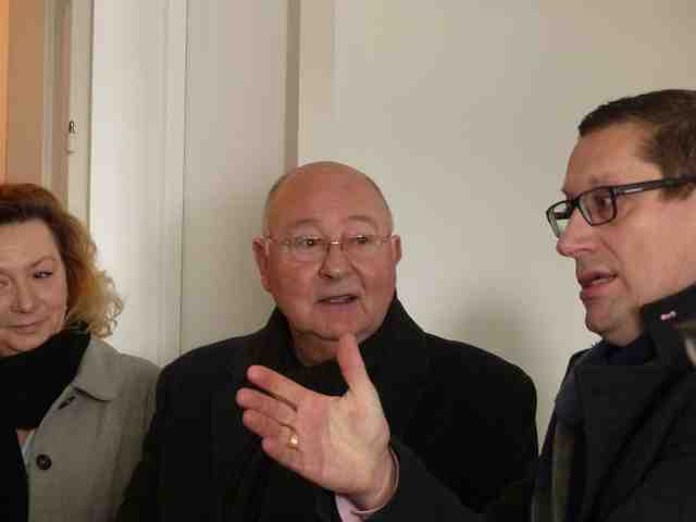 Christophe B&eacute;rion, directeur g&eacute;n&eacute;ral d'Orvitis et Claude Chave, maire d'Arnay-le-Duc