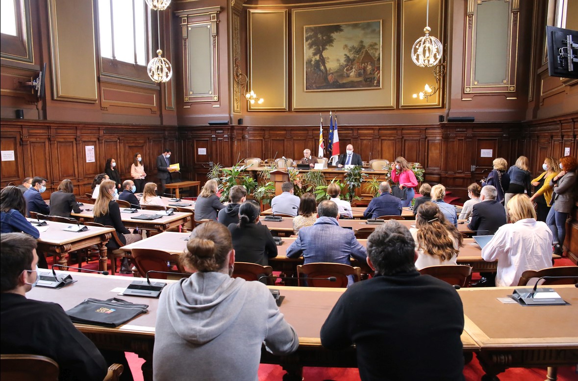 15 nouveaux contrats d'apprentissage pour la rentrée 2021 Le Département s'engage pour l'insertion des jeunes ! 15 nouveaux contrats d'apprentissage pour la rentrée 2021 Le Département s'engage pour l'insertion des jeunes !