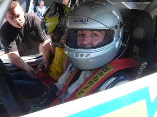Enfants malades, une journée sur le circuit Dijon-Prenois Enfants malades, une journée sur le circuit Dijon-Prenois